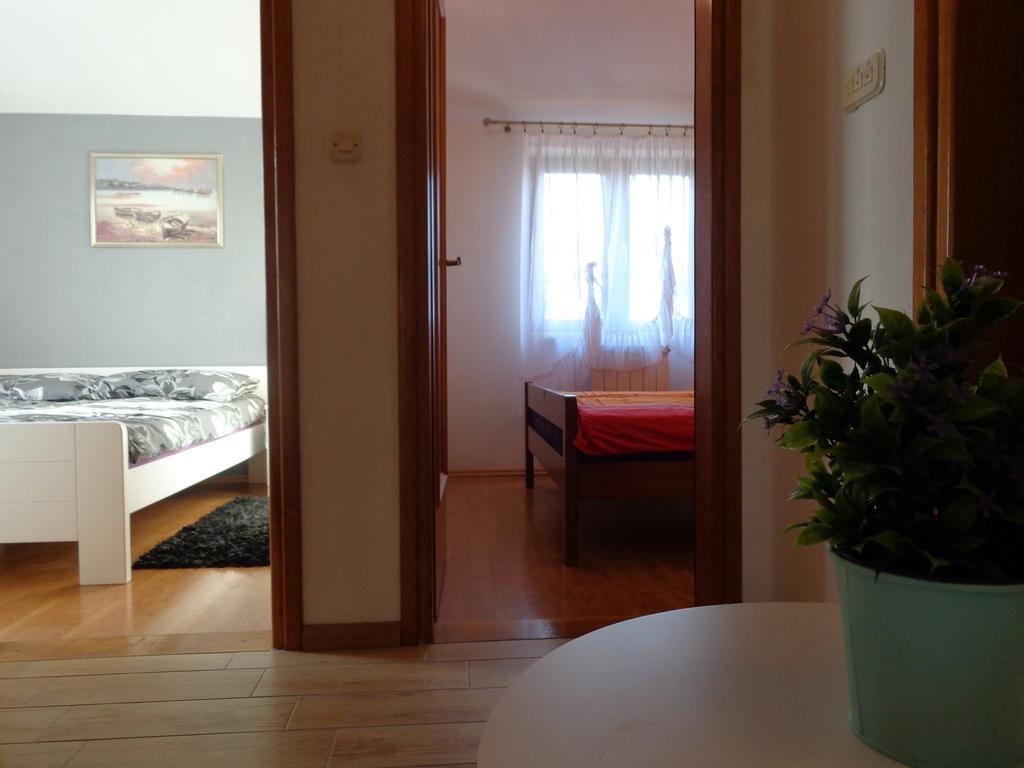 I & S Apartments 沃迪切 外观 照片